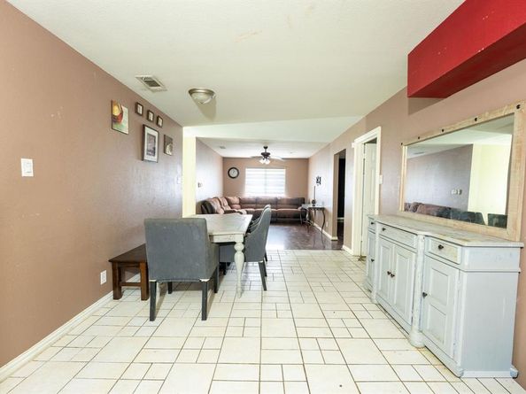 4105  Texas Drive , Dallas Texas 75211