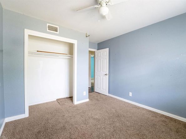 4105  Texas Drive , Dallas Texas 75211