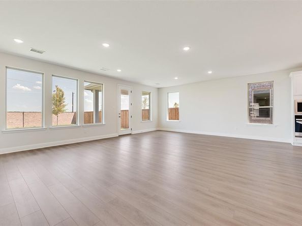 3113  Arthurdale Street , Celina Texas 75009