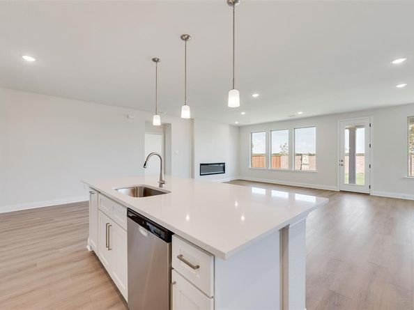 3113  Arthurdale Street , Celina Texas 75009