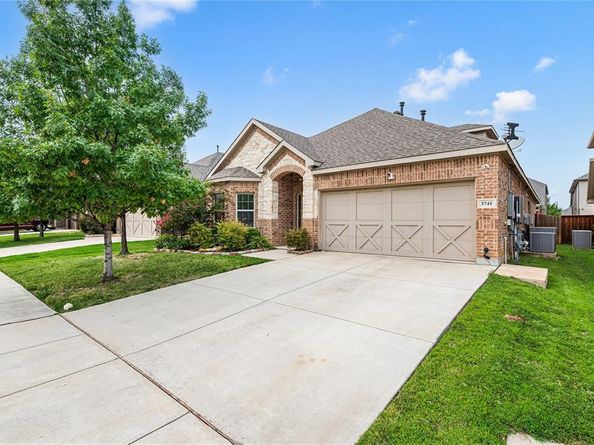 3741  Fossil Tree Lane , Fort Worth Texas 76244