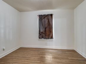 3607  Metropolitan Avenue , Dallas Texas 75210