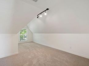 5833  Victor Street , Dallas Texas 75214
