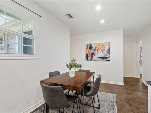 5833  Victor Street , Dallas Texas 75214