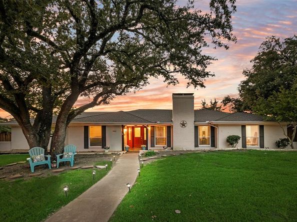 1401  Surrey Court , Garland Texas 75043