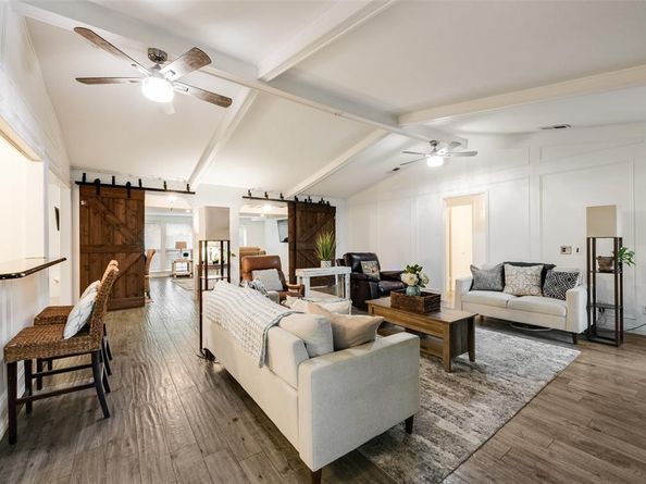 1401  Surrey Court , Garland Texas 75043