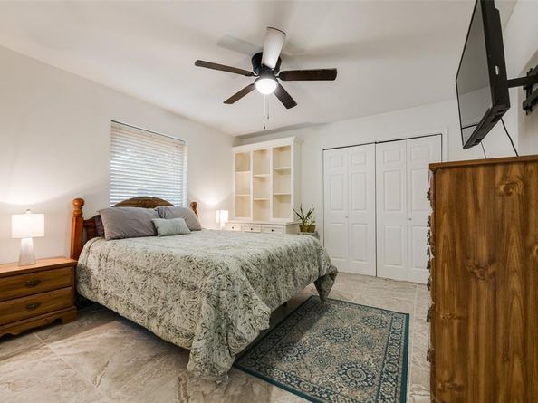 1401  Surrey Court , Garland Texas 75043