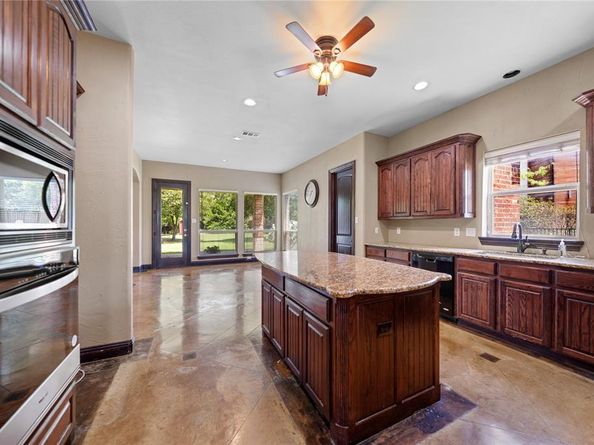 2723  Prairie Acres Cove , Cedar Hill Texas 75104