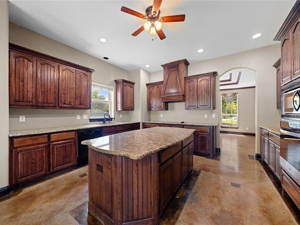 2723  Prairie Acres Cove , Cedar Hill Texas 75104