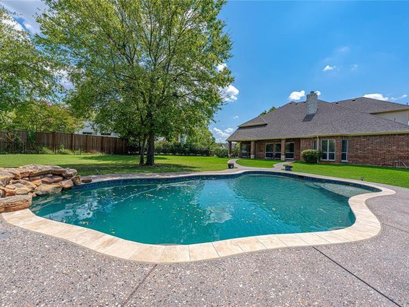 2723  Prairie Acres Cove , Cedar Hill Texas 75104