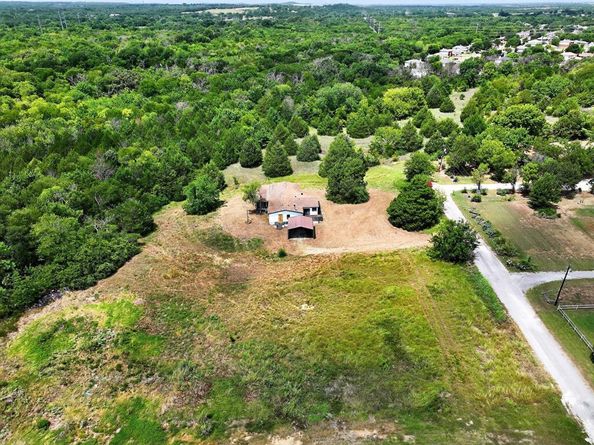 1569  Stanford Court , Denton Texas 76210