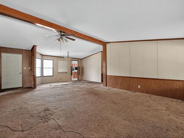 1569  Stanford Court , Denton Texas 76210