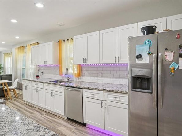 2901  Mt Vernon Avenue , Fort Worth Texas 76103
