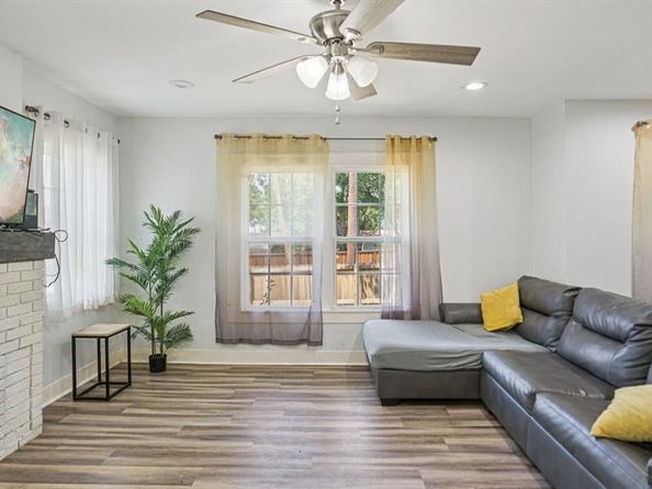 2901  Mt Vernon Avenue , Fort Worth Texas 76103