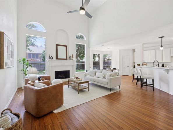 2409  Summerside Lane , McKinney Texas 75072