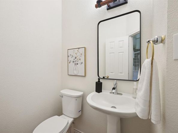 2409  Summerside Lane , McKinney Texas 75072