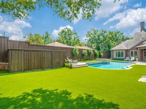 6843  Lakewood Boulevard , Dallas Texas 75214