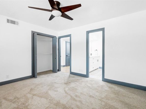 612  Circleview Drive S, Hurst Texas 76054