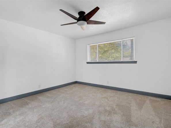 612  Circleview Drive S, Hurst Texas 76054
