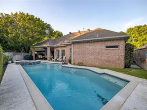 6  BROOK ARBOR Court , Mansfield Texas 76063