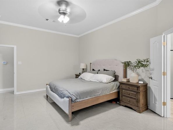 6  BROOK ARBOR Court , Mansfield Texas 76063