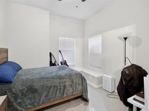 6  BROOK ARBOR Court , Mansfield Texas 76063