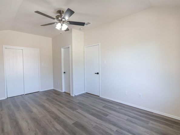 7213  Autumn Run Drive , Forest Hill Texas 76140