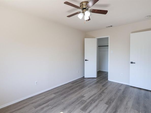 7213  Autumn Run Drive , Forest Hill Texas 76140