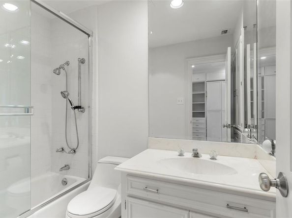 6335 W Northwest Highway  918, Dallas Texas 75225