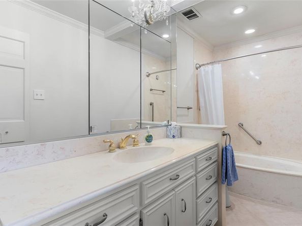 6335 W Northwest Highway  918, Dallas Texas 75225