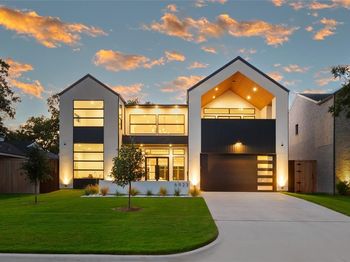 6923  Inverness Lane 
