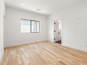 6923  Inverness Lane , Dallas Texas 75214