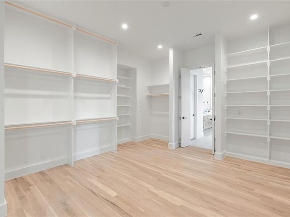 6923  Inverness Lane , Dallas Texas 75214