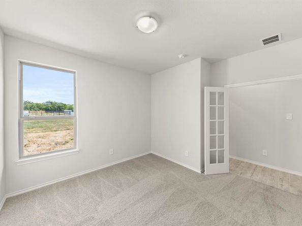 1733  Meadow Crest Drive , Aubrey Texas 76227