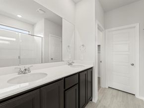 1733  Meadow Crest Drive , Aubrey Texas 76227