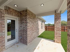 1733  Meadow Crest Drive , Aubrey Texas 76227