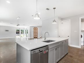 2228  Madera Street , Dallas Texas 75206