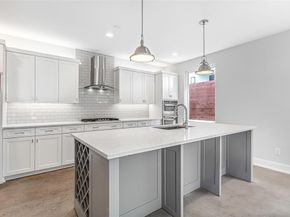2228  Madera Street , Dallas Texas 75206
