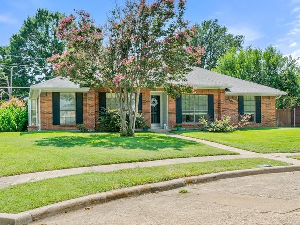 1801  Longmont Place , Richardson Texas 75081