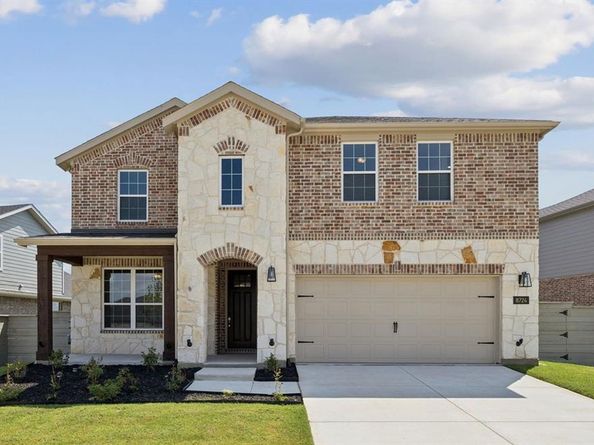 8724  Tallwood Lane , Justin Texas 76247