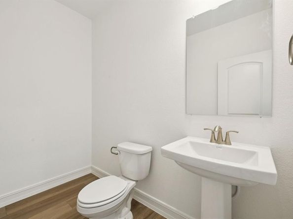 8724  Tallwood Lane , Justin Texas 76247