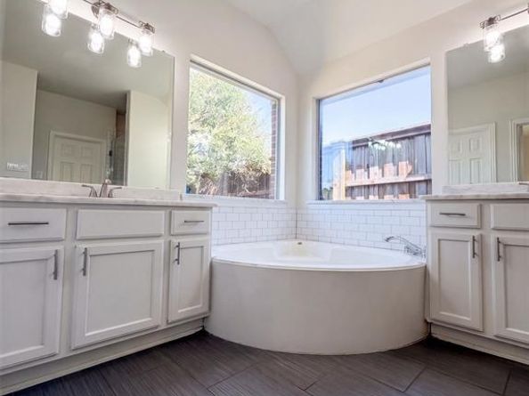 2184  Stuttgart Drive , Frisco Texas 75033