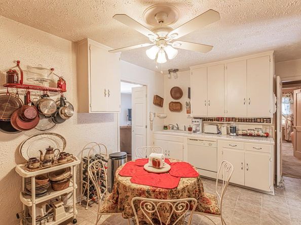 3723  Texas Drive , Dallas Texas 75211