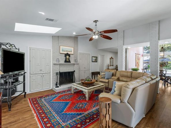 6803  Fernshaw Drive , Dallas Texas 75248