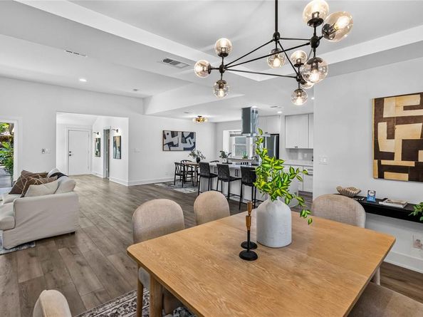 6226  La Cosa Drive , Dallas Texas 75248
