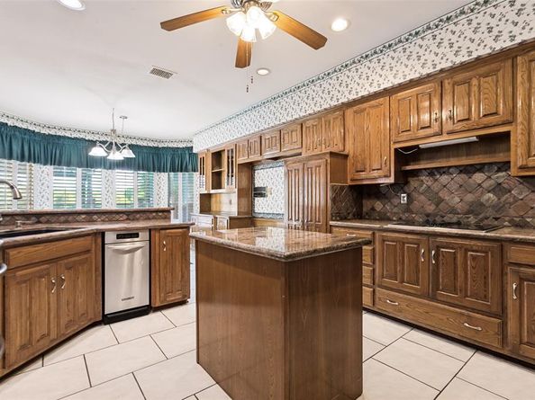 2605  Oak Point Drive , Garland Texas 75044