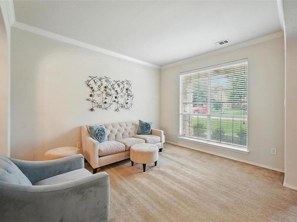 421  Roundrock Lane , Fort Worth Texas 76140
