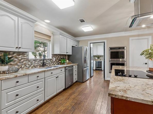 303  Ridgewood Drive , Richardson Texas 75080