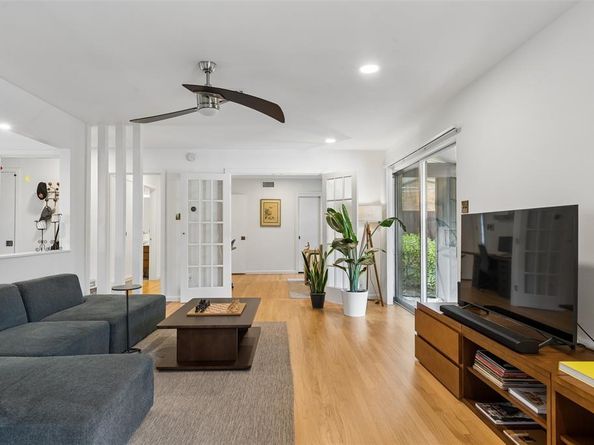 11008  Quail Run Street , Dallas Texas 75238
