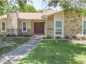 2405  Choctaw Drive , Plano Texas 75093